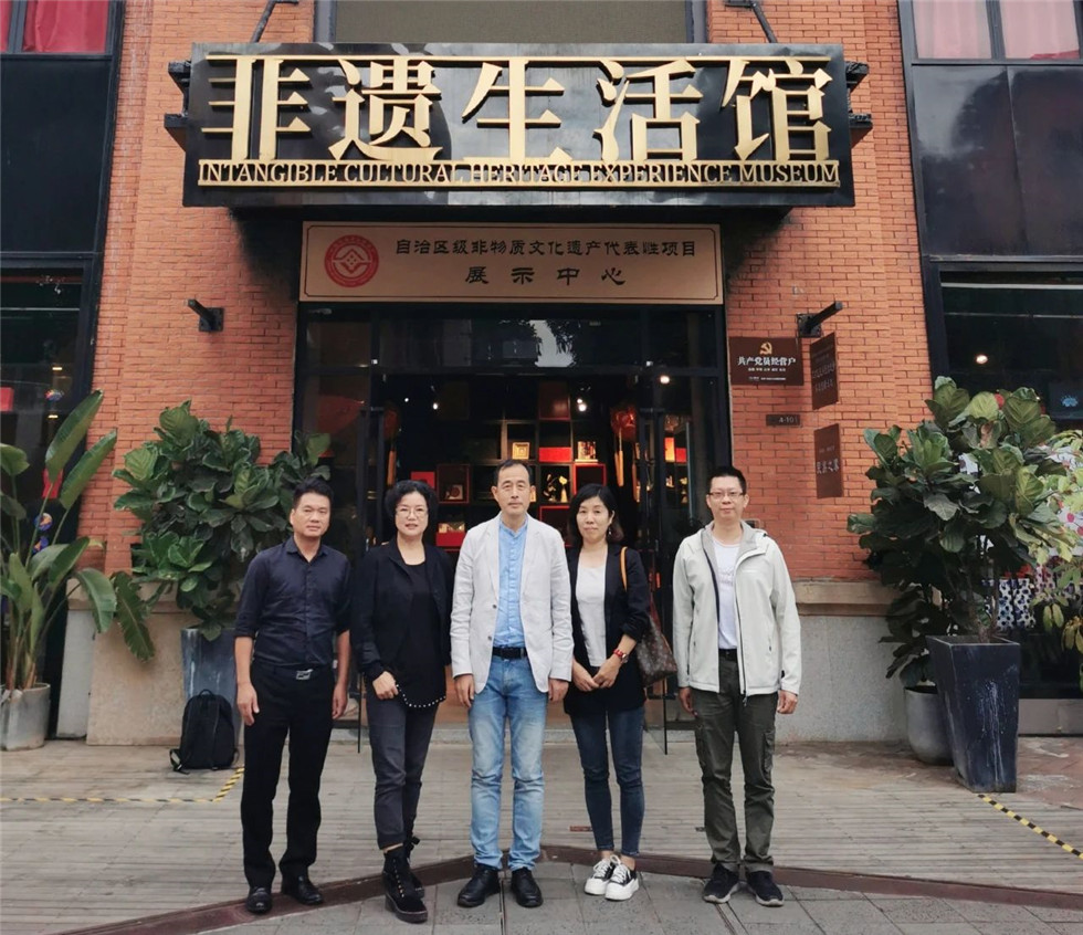 壮锦山河与广东省服装服饰行业协会，开启非遗创新模式